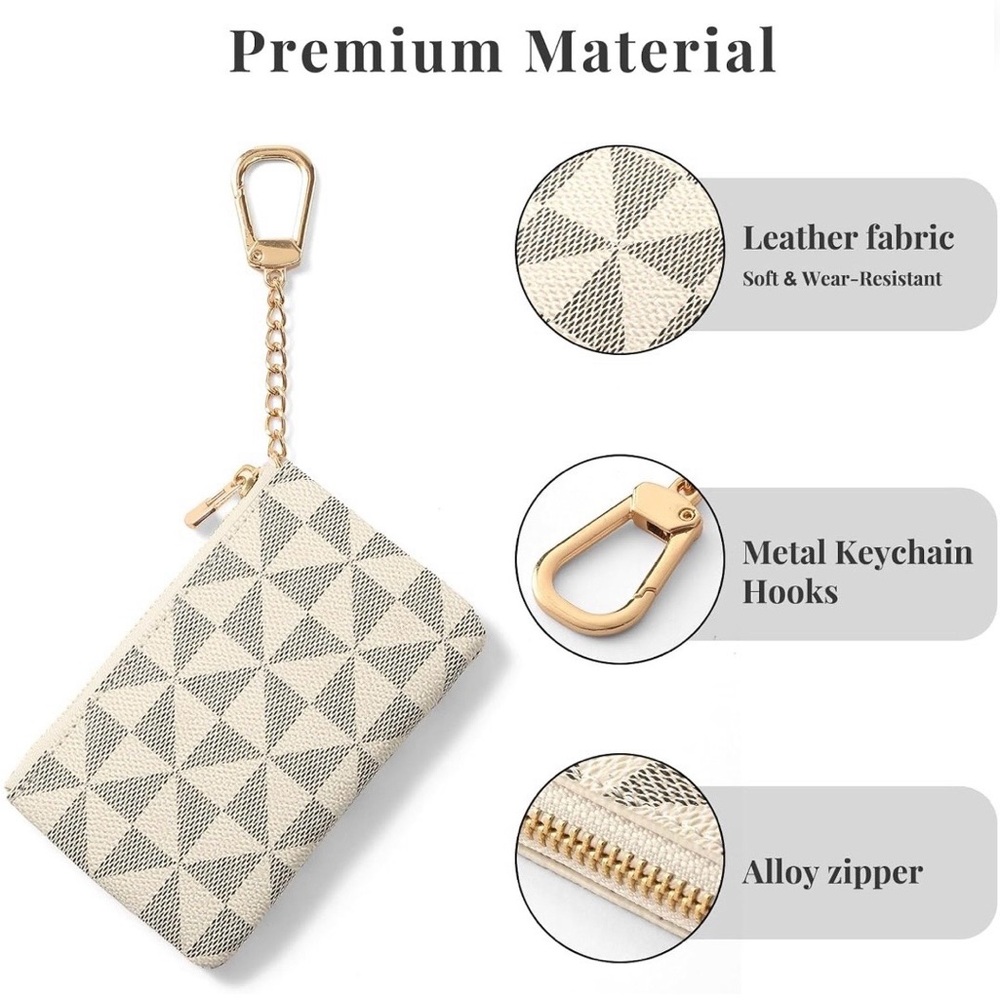 White Pattern Print Keychain Pouch - Picture 2 of 6